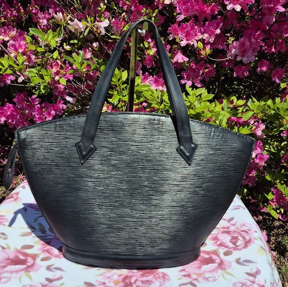 LOUIS VUITTON SAINT JACQUES Textured TOTE - Picture 3 of 16